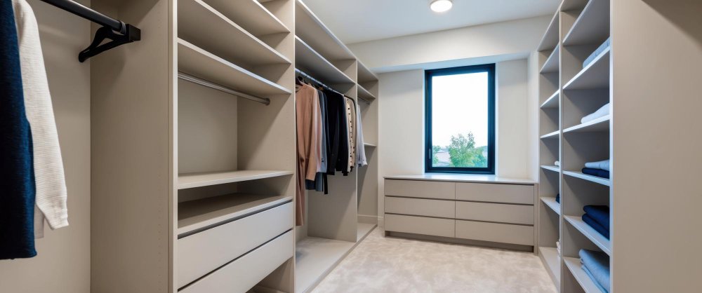 Built In Closet Systems Contractor in Worley ID